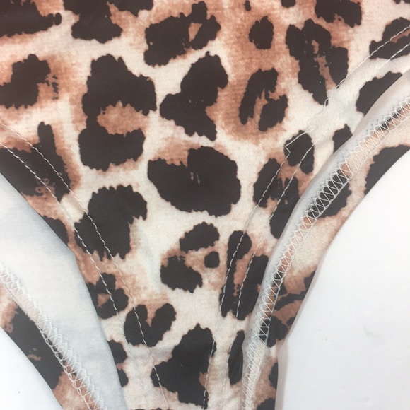 🧡NWOT🖤LEOPARD LONG SLEEVE BODYSUIT - Picture 13 of 15